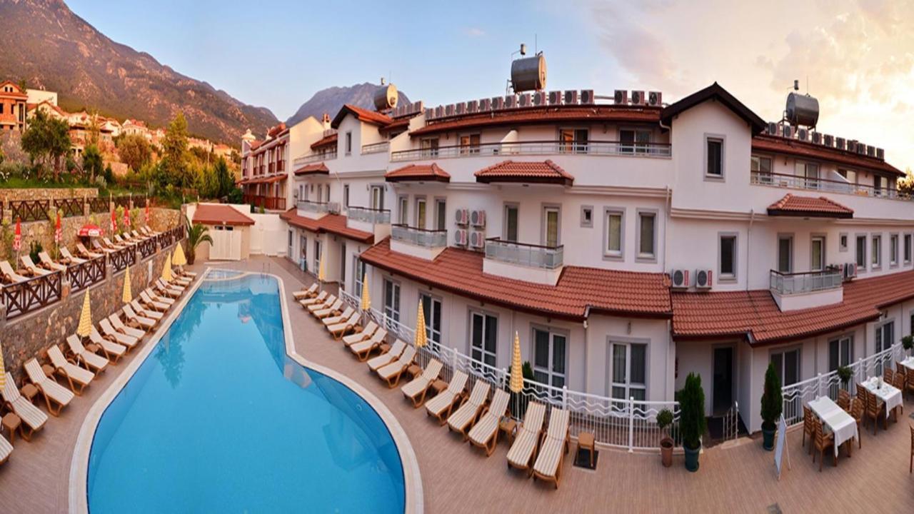 Konfor Suite Otel Cedit Esterno foto